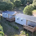 Kemp La Vetta Village