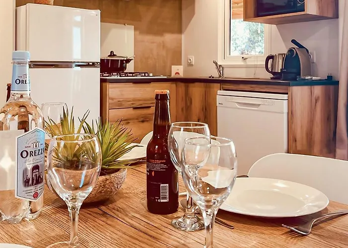 Kemp La Vetta Village