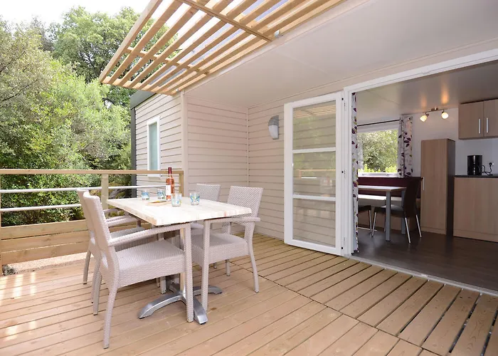 Kemp La Vetta Village